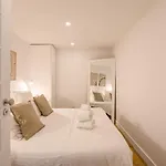 Alfama Chic Penabuquel דירה ליסבון
