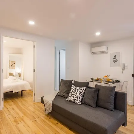 Apartament Alfama Chic Penabuquel